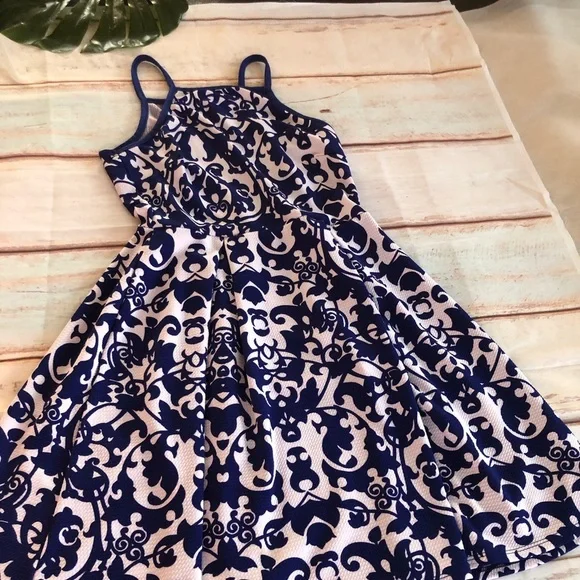 Spaghetti Straps Summer Dress - Picture 6 of 6